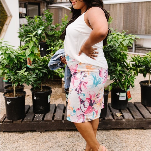 Rhapsody in Bloom Skirt - Picture 5 of 9